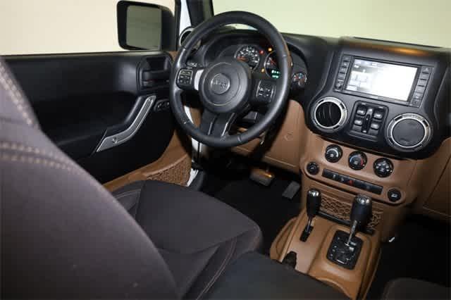 used 2016 Jeep Wrangler Unlimited car, priced at $19,999