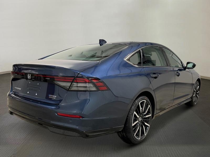 new 2025 Honda Accord car, priced at $40,450