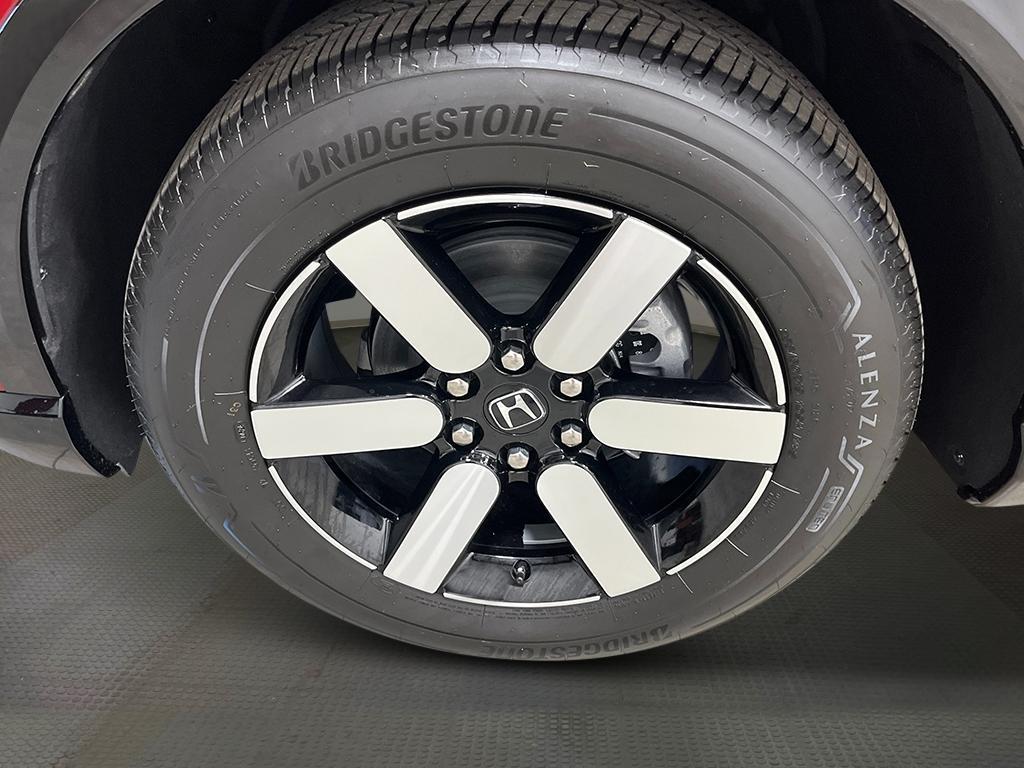 new 2025 Honda Prologue car, priced at $56,605