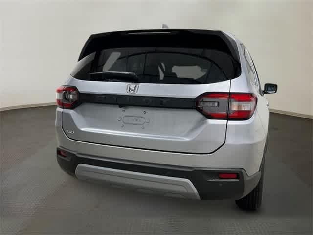 new 2025 Honda Pilot car, priced at $47,095