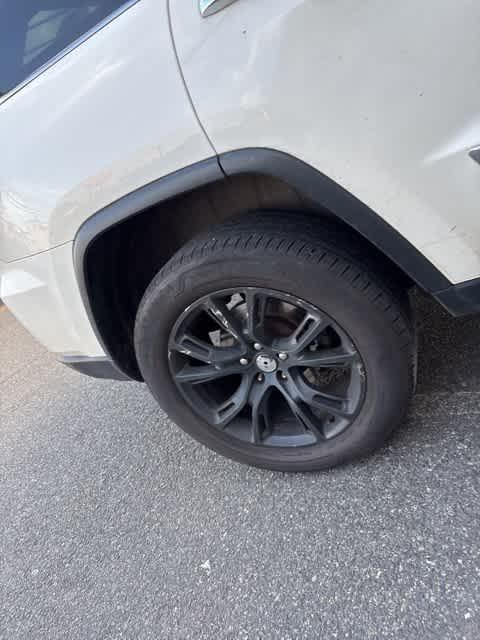 used 2012 Jeep Grand Cherokee car, priced at $5,895