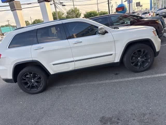 used 2012 Jeep Grand Cherokee car, priced at $5,895