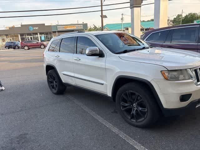 used 2012 Jeep Grand Cherokee car, priced at $5,895