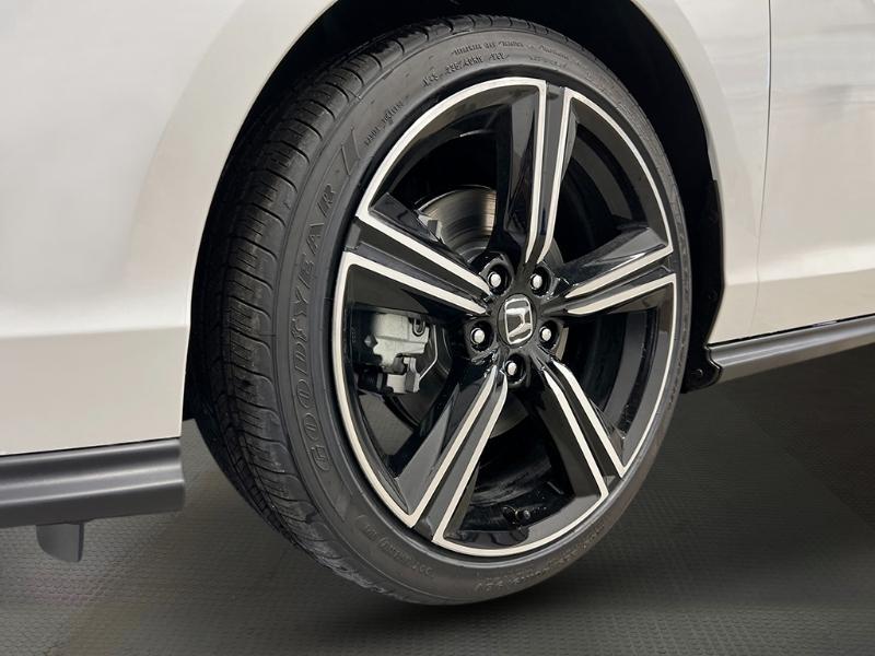 new 2025 Honda Accord car, priced at $35,260