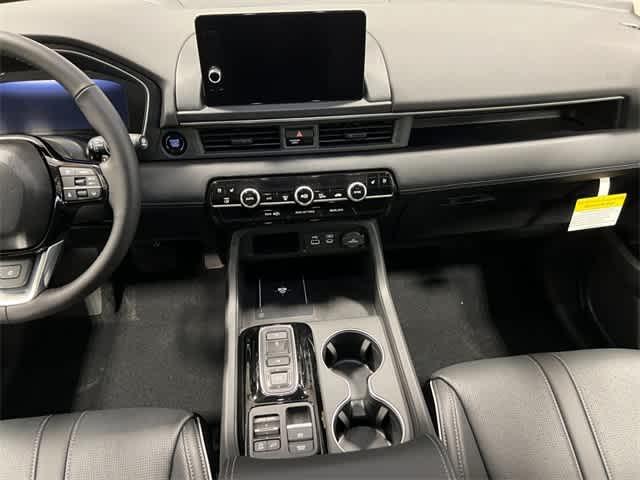 new 2025 Honda Pilot car, priced at $54,985