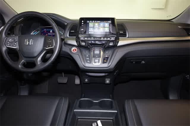 used 2024 Honda Odyssey car, priced at $37,899