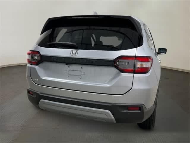 new 2025 Honda Pilot car, priced at $47,825