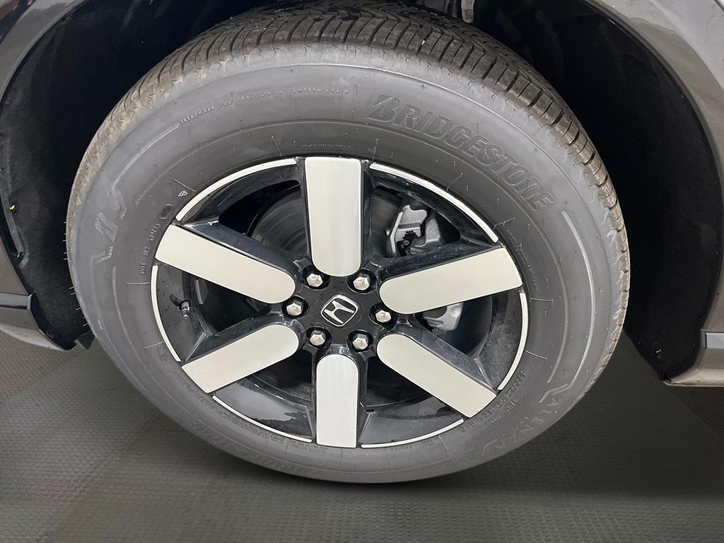 new 2025 Honda Prologue car, priced at $56,605