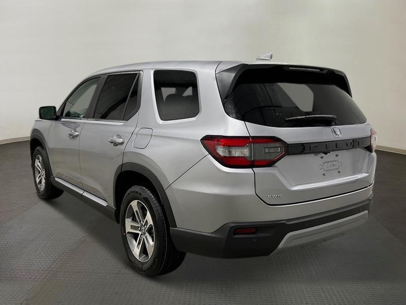 new 2025 Honda Pilot car, priced at $47,505