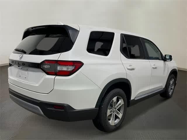 new 2025 Honda Pilot car, priced at $47,505