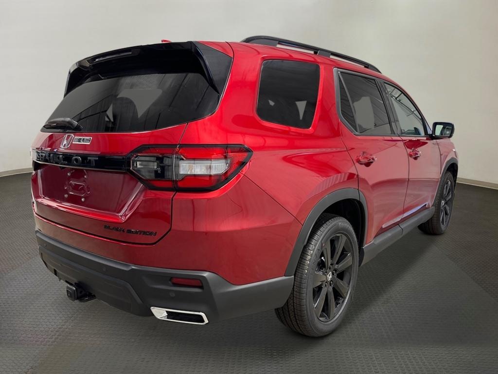 new 2025 Honda Pilot car, priced at $56,485