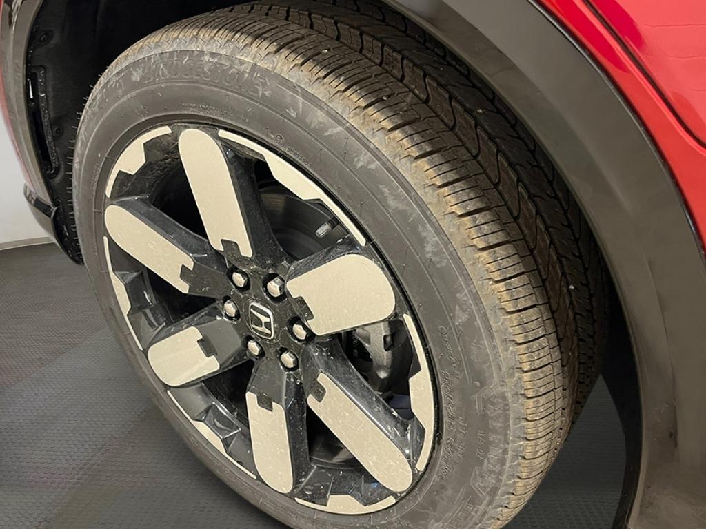 new 2025 Honda Prologue car, priced at $59,805