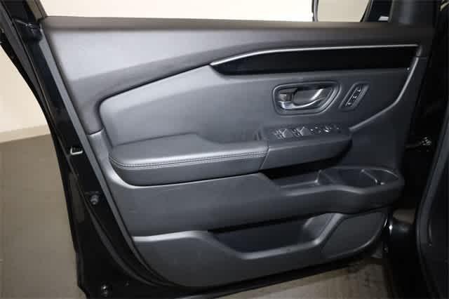 used 2024 Honda Pilot car, priced at $36,091