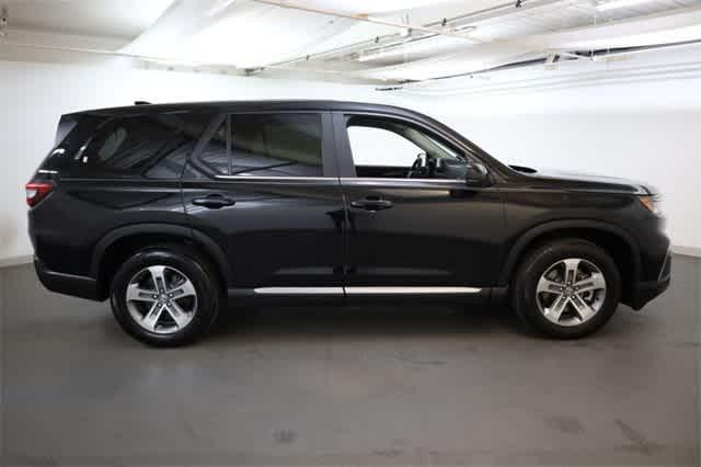 used 2024 Honda Pilot car, priced at $36,091