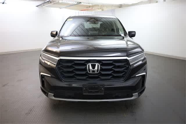 used 2024 Honda Pilot car, priced at $36,091