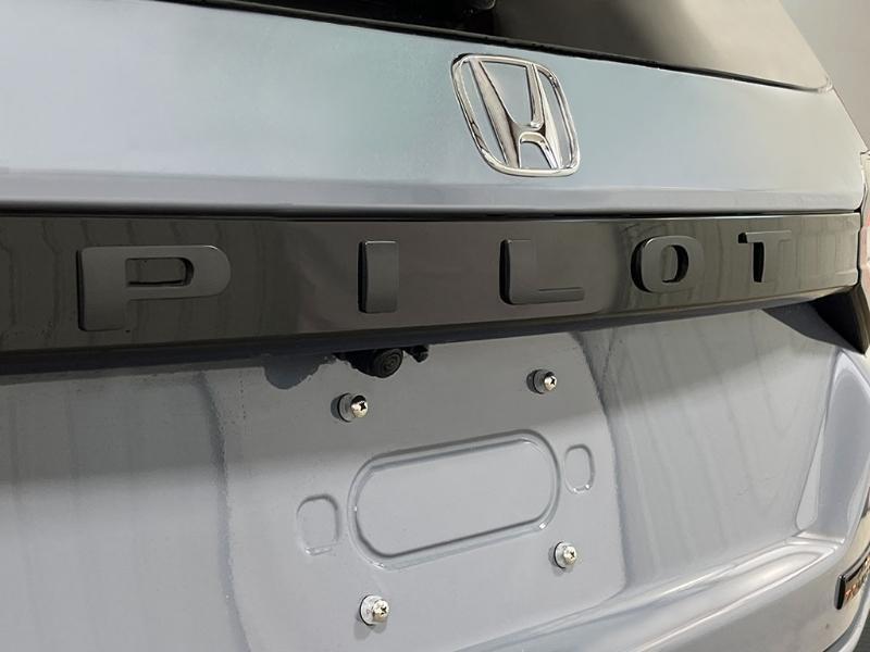 new 2025 Honda Pilot car, priced at $51,250