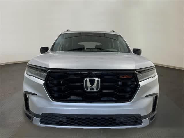 new 2025 Honda Pilot car, priced at $50,795