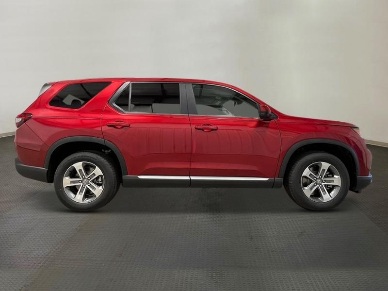 new 2025 Honda Pilot car, priced at $47,505