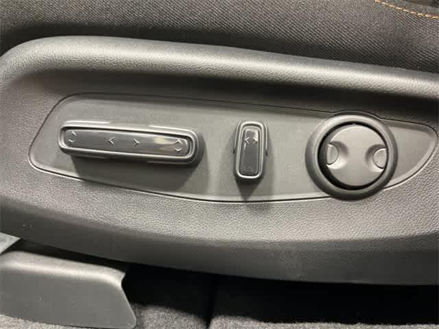 new 2026 Honda CR-V Hybrid car, priced at $38,580