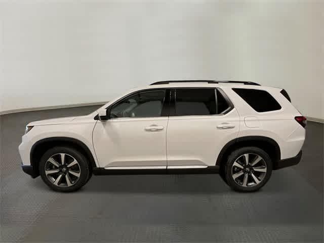 new 2025 Honda Pilot car, priced at $51,505