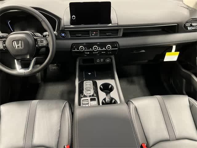 new 2025 Honda Pilot car, priced at $51,505