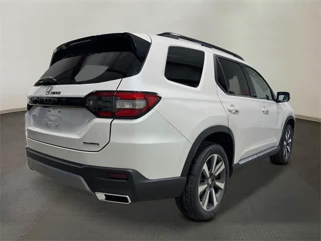 new 2025 Honda Pilot car, priced at $51,505