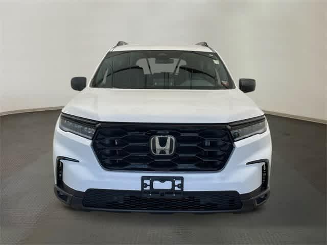 new 2025 Honda Pilot car, priced at $44,150