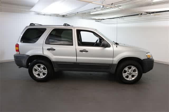 used 2007 Ford Escape car, priced at $8,495