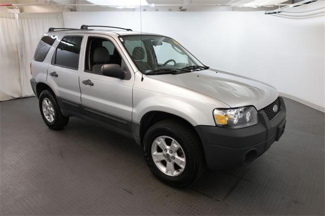 used 2007 Ford Escape car, priced at $5,998