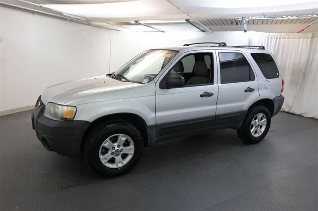 used 2007 Ford Escape car, priced at $5,998