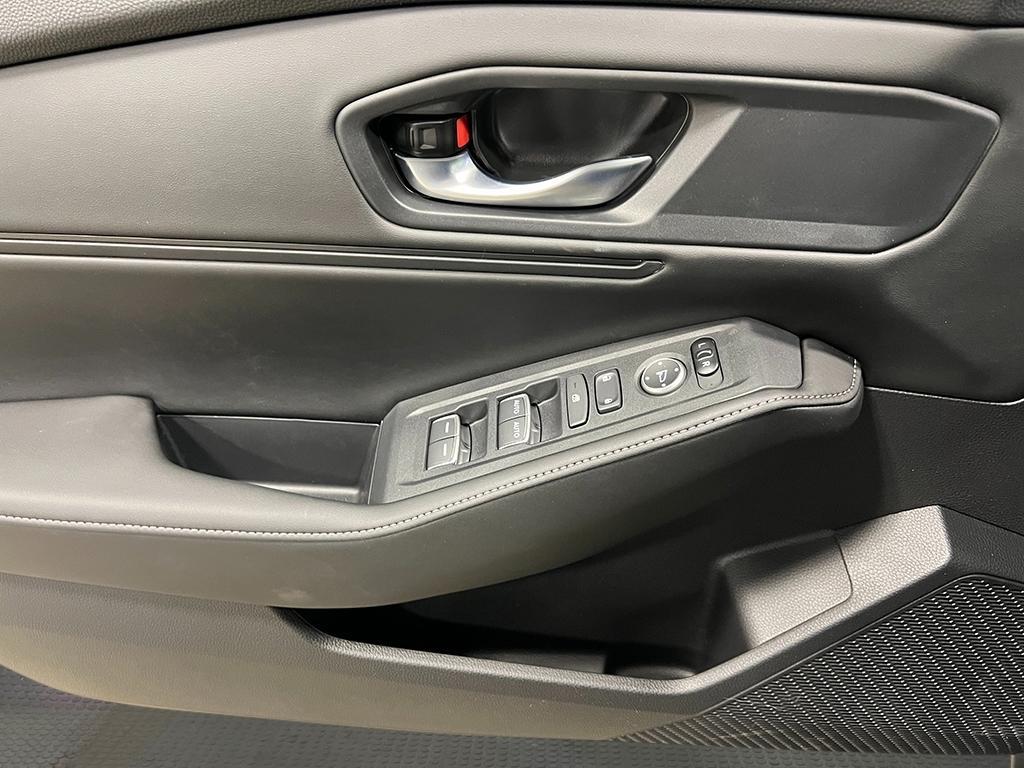 new 2025 Honda Accord Hybrid car, priced at $35,260