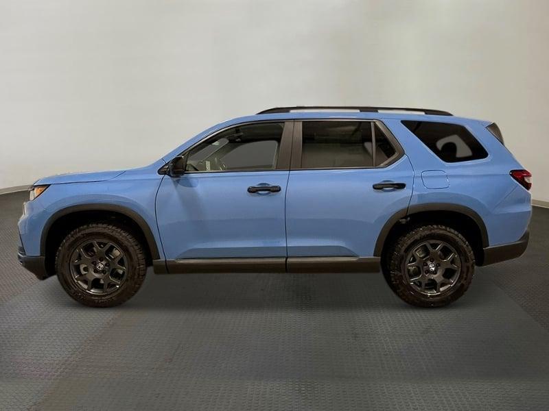 new 2025 Honda Pilot car, priced at $51,305
