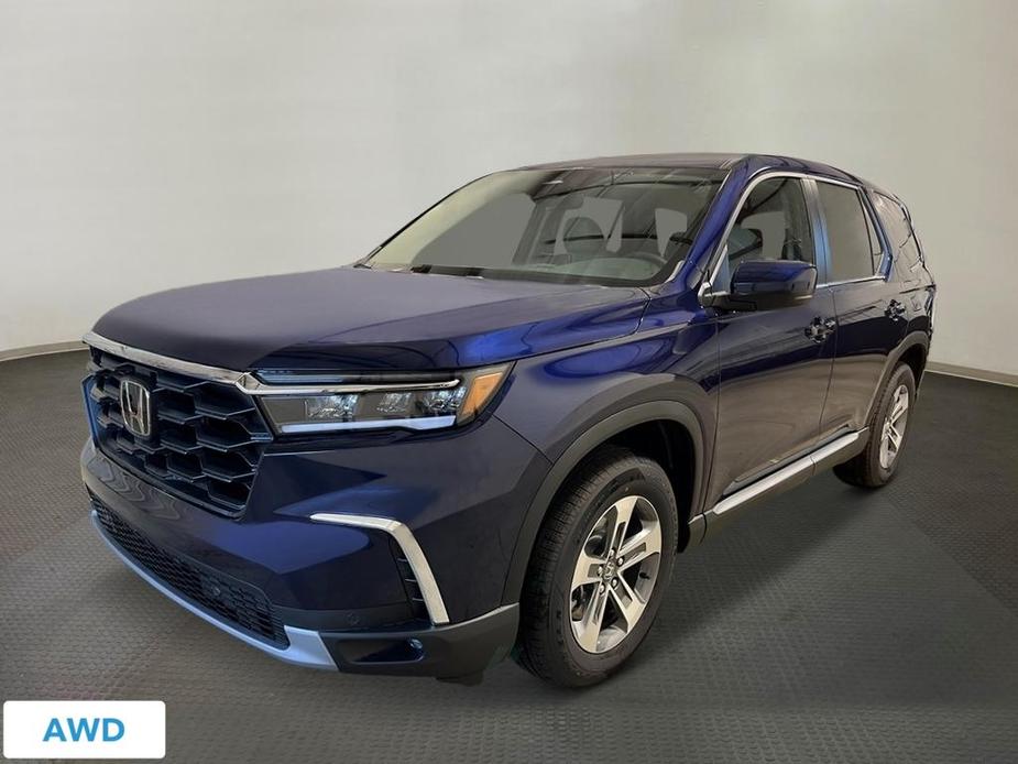 new 2025 Honda Pilot car, priced at $46,695