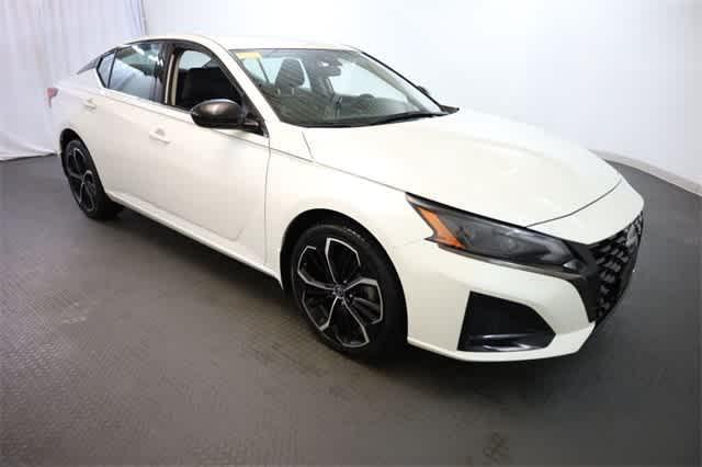 used 2023 Nissan Altima car, priced at $21,991
