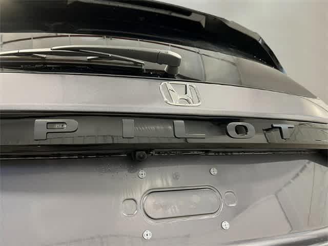 new 2025 Honda Pilot car, priced at $51,095