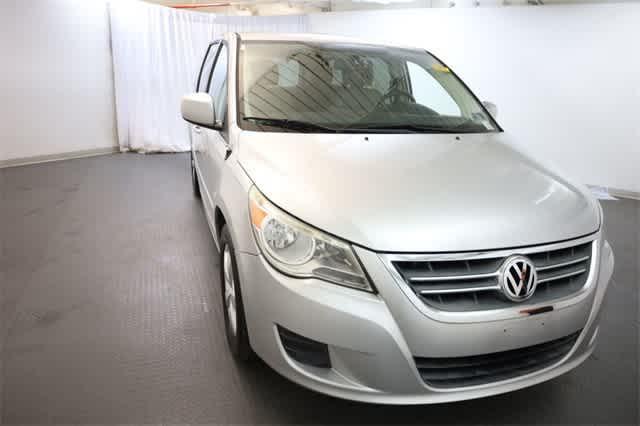 used 2010 Volkswagen Routan car, priced at $7,895