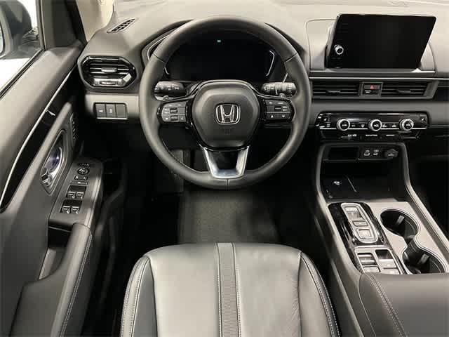 new 2025 Honda Pilot car, priced at $51,825