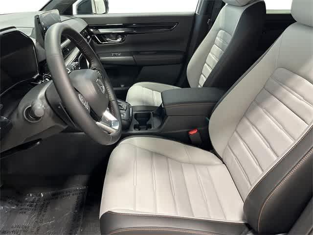 new 2026 Honda CR-V Hybrid car, priced at $43,645