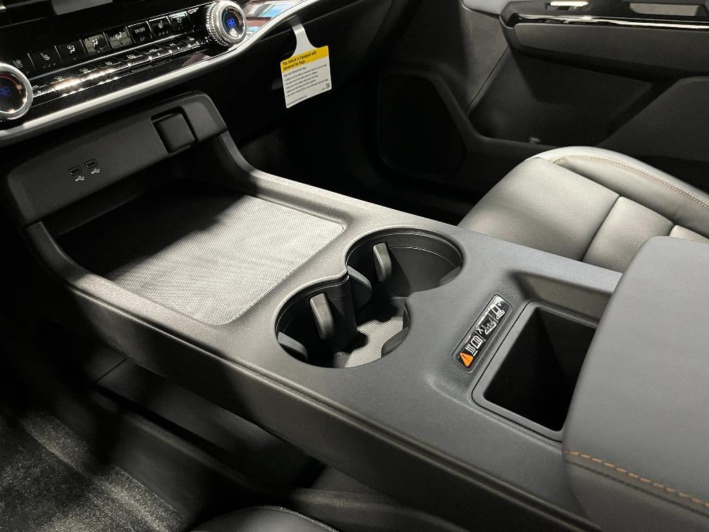new 2025 Honda Prologue car, priced at $59,805