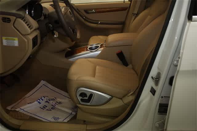 used 2008 Mercedes-Benz R-Class car, priced at $6,730