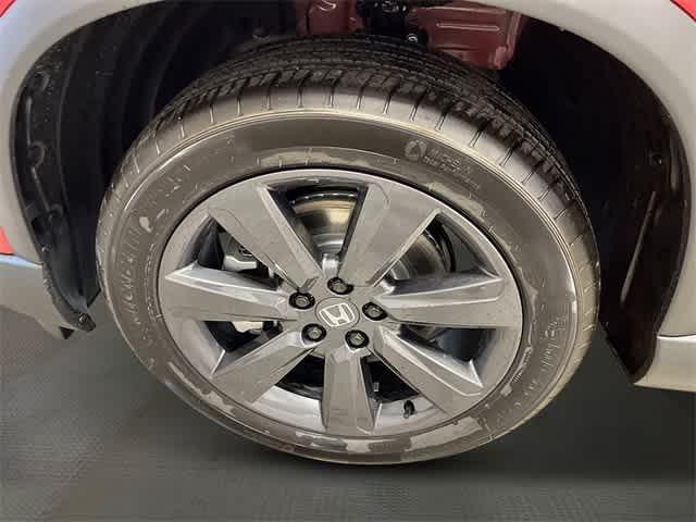 new 2025 Honda Pilot car, priced at $44,250