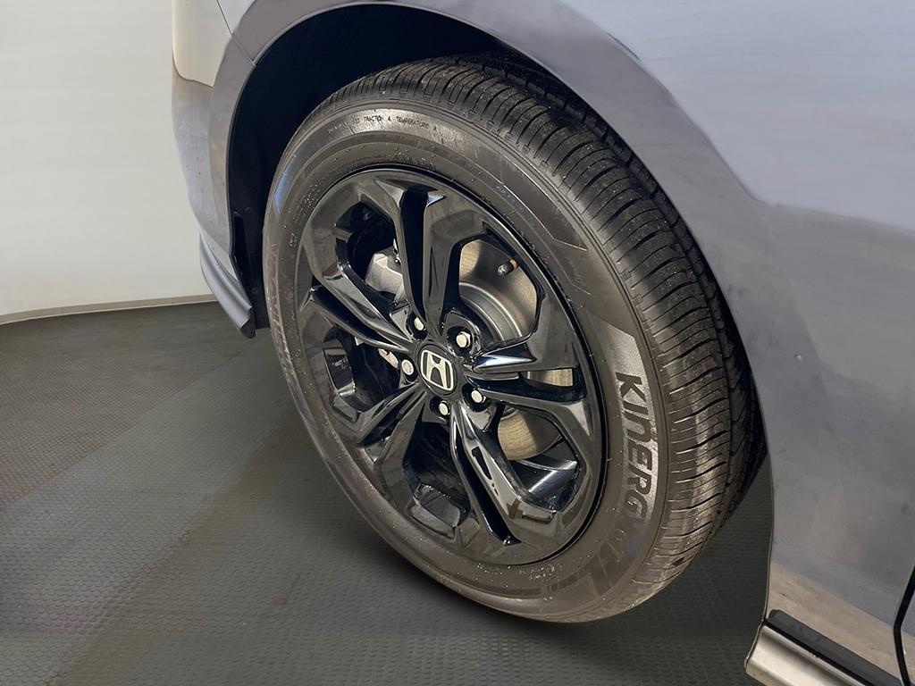 new 2025 Honda Accord car, priced at $31,710