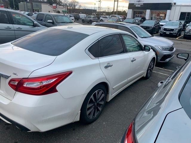 used 2016 Nissan Altima car, priced at $7,734