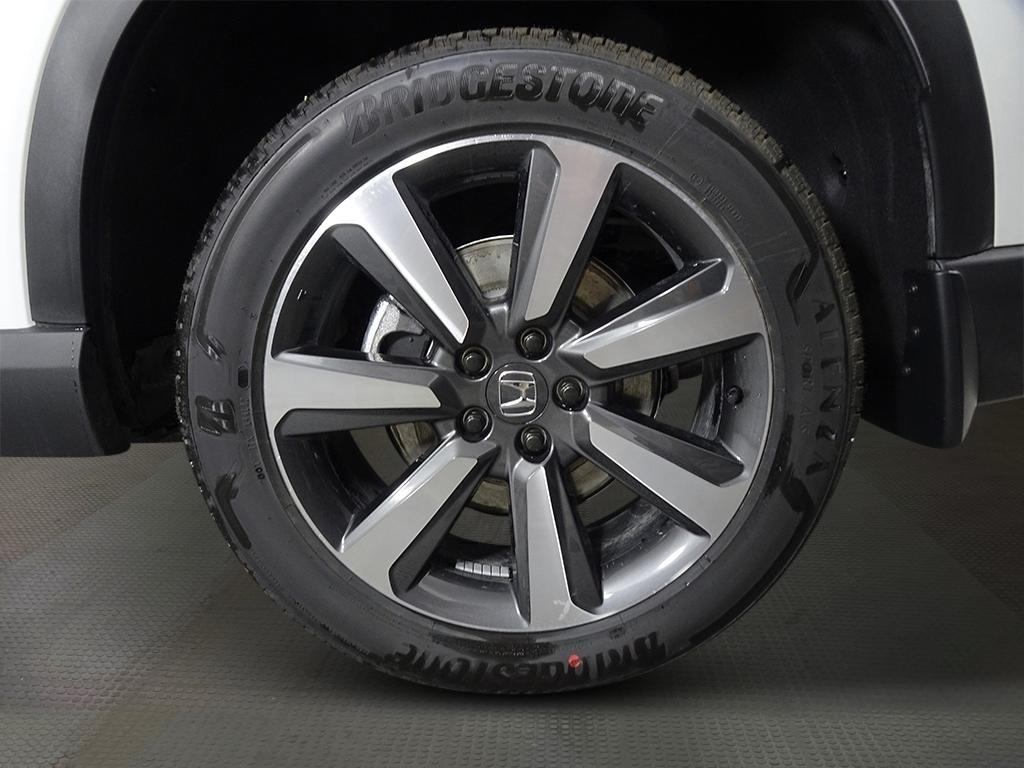 new 2025 Honda Pilot car, priced at $51,505