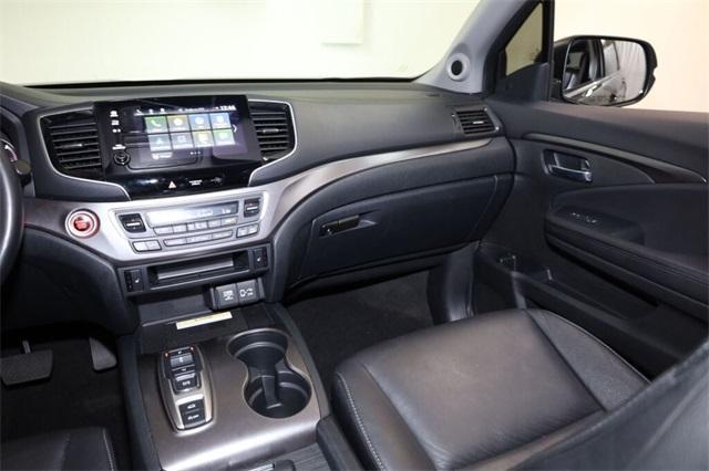 used 2022 Honda Pilot car, priced at $28,462