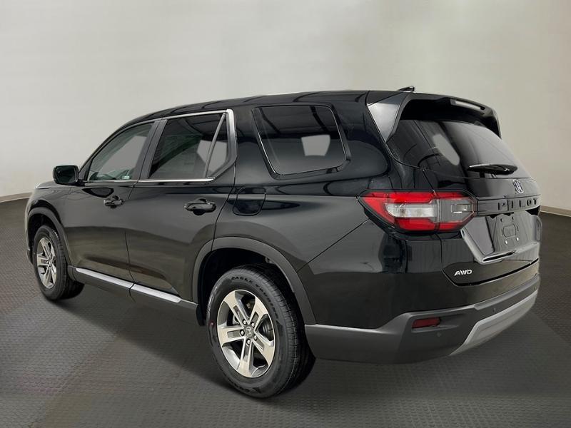 new 2025 Honda Pilot car, priced at $46,995