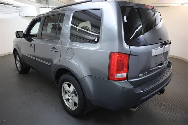 used 2011 Honda Pilot car, priced at $9,999