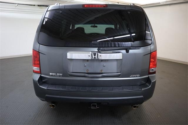 used 2011 Honda Pilot car, priced at $9,999