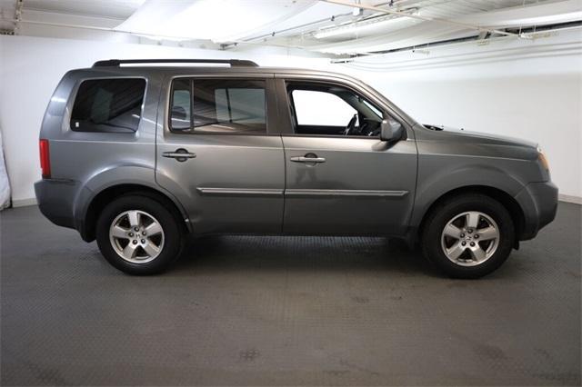 used 2011 Honda Pilot car, priced at $9,999