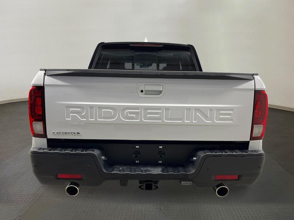 new 2025 Honda Ridgeline car, priced at $48,655